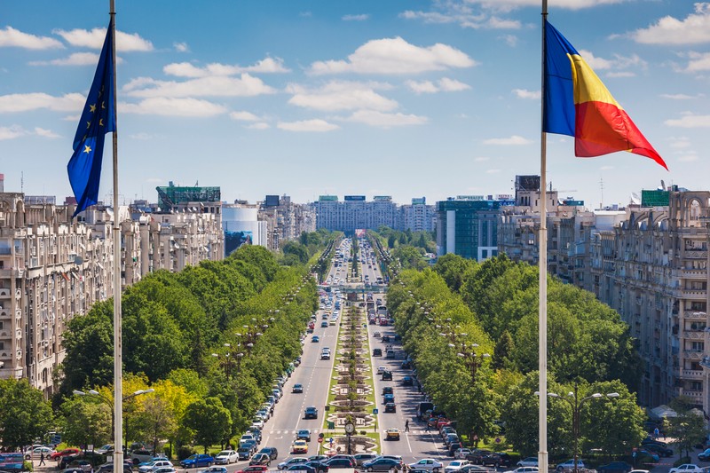 Koronavírus: Romániában újra emelkedik a fertőzöttek száma