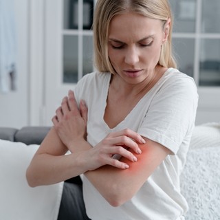 Ne legyintsen arra, ha ilyen elváltozásokat lát a bőrén - akár vérrákot is jelezhetnek! című cikk nyitóképe