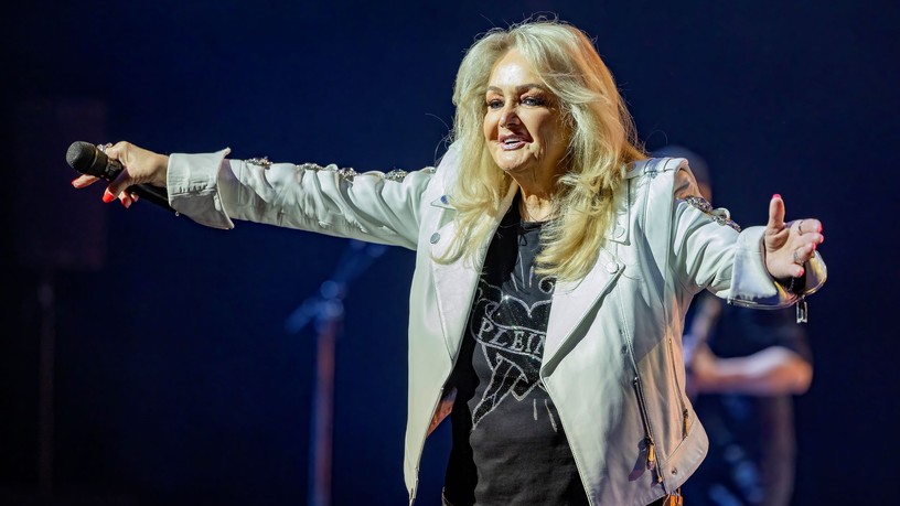 Bonnie Tyler műtét szívroham hírek