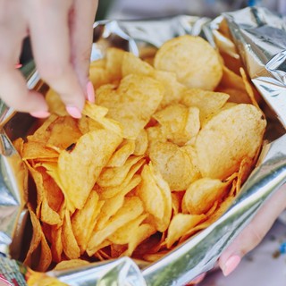 Só utáni sóvárgás, hasfájás, fáradékonyság: ezt a betegséget jelezhetik című cikk nyitóképe