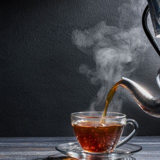Egy sötét tea, ami nem fekete - itt egy vércukorszint szabályzó természetes ital című cikk nyitóképe