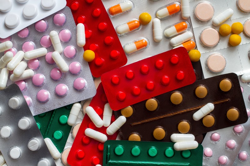 Több százezer adag gyógyszert próbáltak Magyarországra csempészni