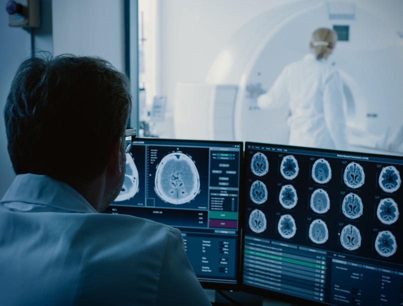 Mi az MR-vizsgálat Mágneses rezonancia vizsgálat, Magnetic Resonance Imaging - MRI leírás