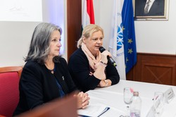 Bidló Judit, az egészségügy szakmai irányításáért felelős helyettes államtitkár fontosnak nevezte, hogy a diagnózis felállításánál használják a legkorszerűbb, legújabb technológiákat, mert ezek gyökeresen megváltoztatják a betegség lefolyását