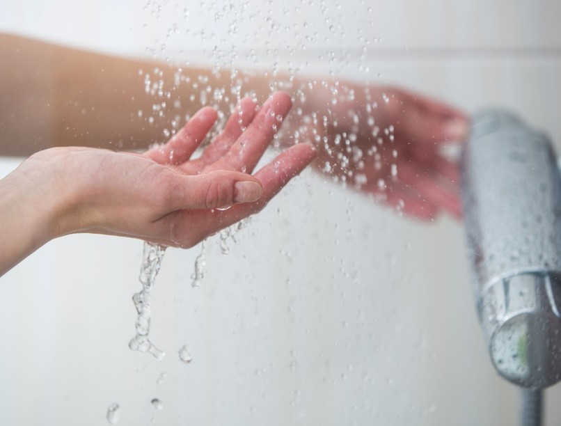 Valóban segít a váltott zuhanyzás a fogyásban