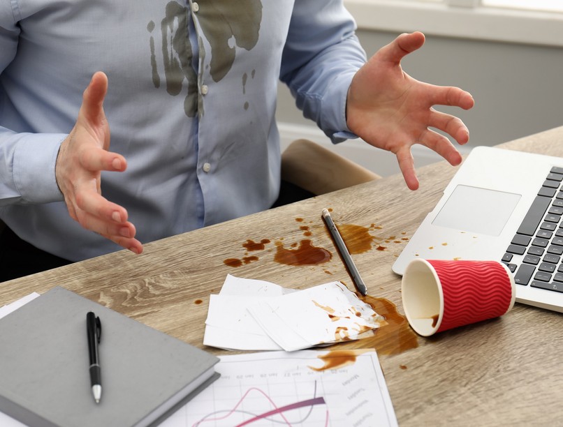 hátfájás ügyetlenség porckorongsérv tünet