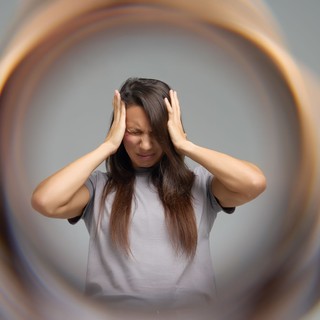 Ezért nem múlik a szorongás: 8 tipikus hiba, amit sokan újra és újra elkövetnek című cikk nyitóképe