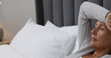 Miért törnek ránk a hőhullámok a menopauza alatt? Ez történik a háttérben