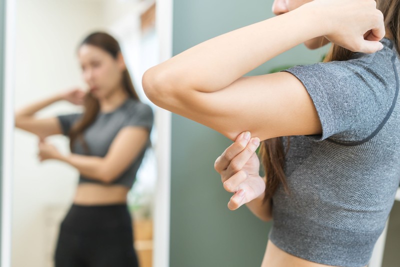 Japán módszer az integető izom ellen: napi 4 perc, és 3 hét után már láthatja a változást
