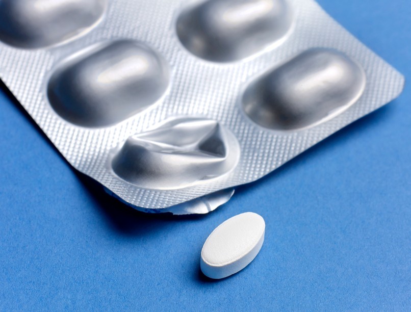 gyógyszer, algopyrin, autóban lévő gyógyszer, mucopront