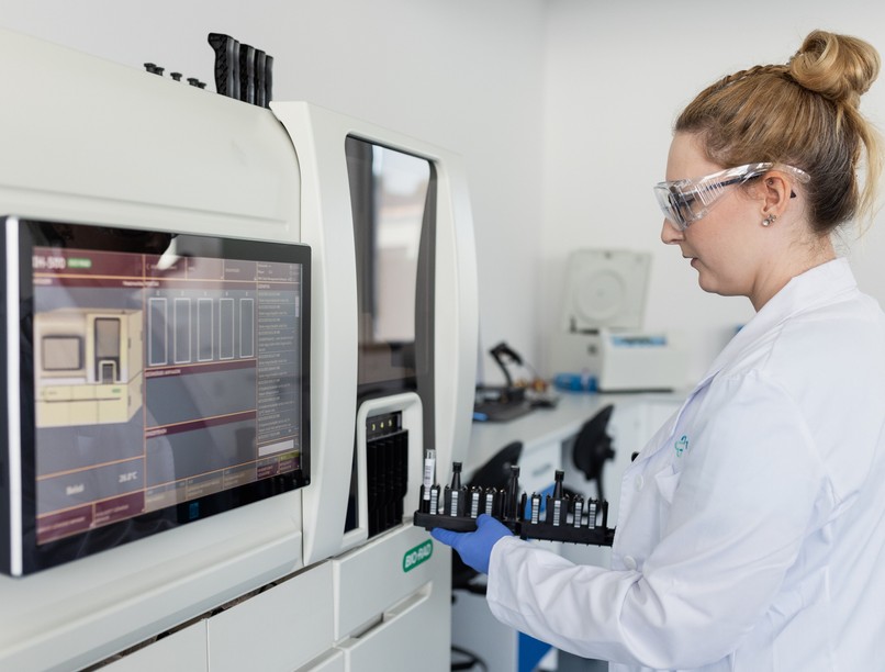 TritonLabs laboratórium vizsgálat vérvétel diagnosztika