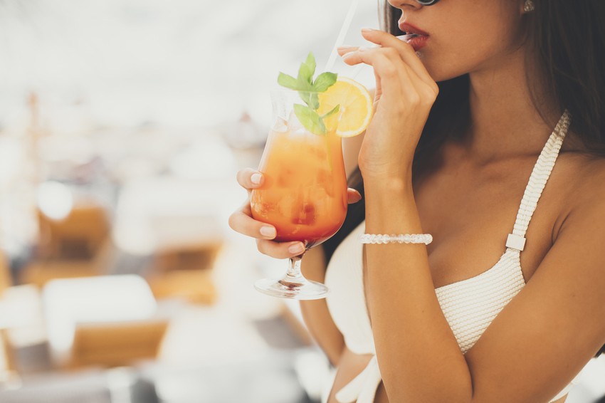 Óvatosan a mojitóval, kiütést is okozhat