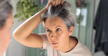  Idő előtti őszülés: miért jelennek meg egyre korábban az ősz hajszálak? 
