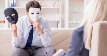  Innen tudhatjuk, ha nárcisztikus szülők neveltek fel minket: 6 jel, ami után minden más is kezd értelmet nyerni 