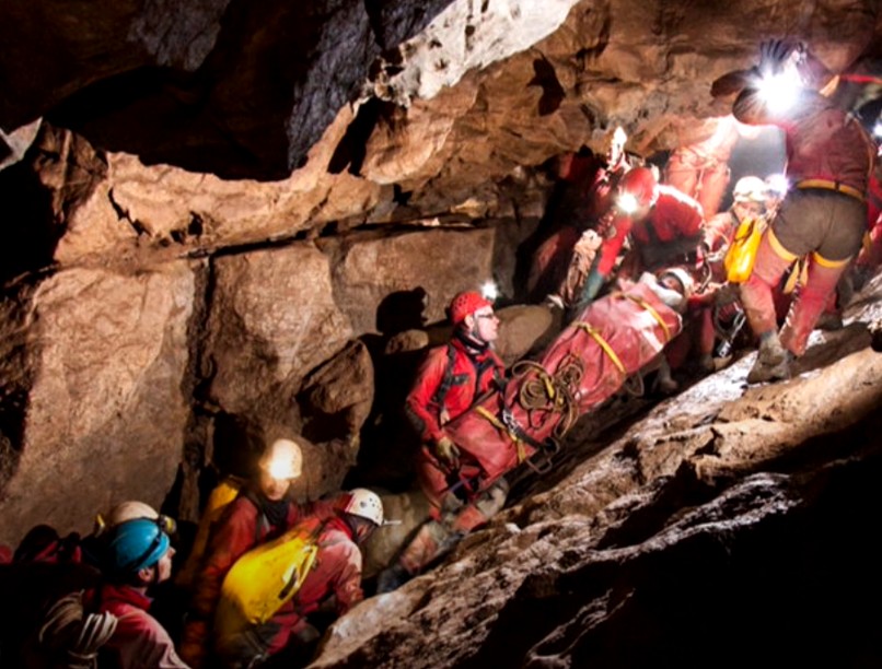 sérült barlangász operáció Magyar Barlangi Mentőszolgálat