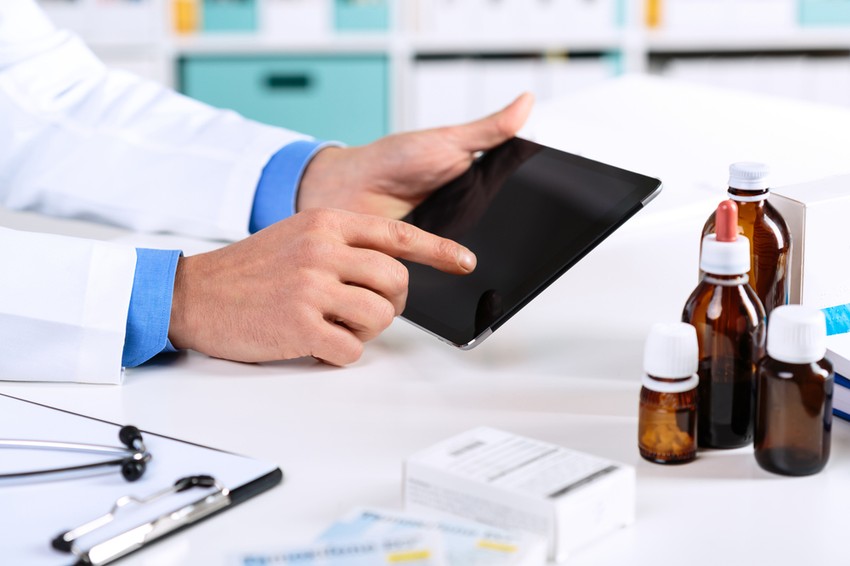 A telediabetológia egyszerű telefonos/számítógépes alkalmazás