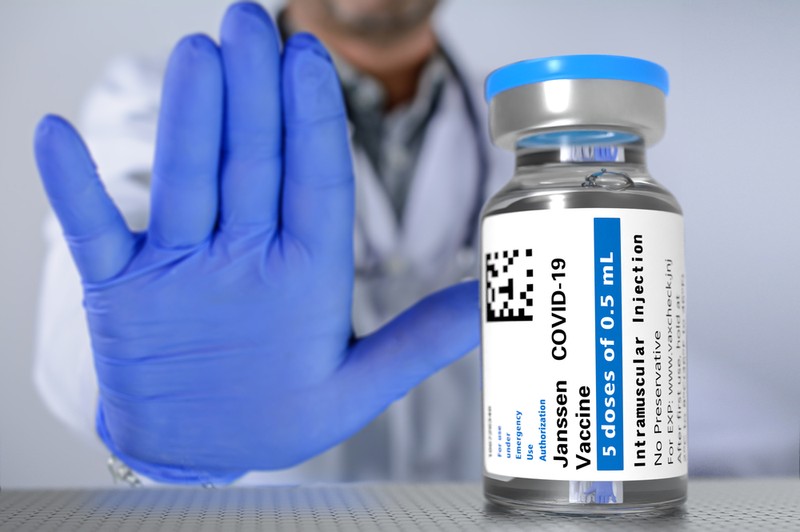 Janssen vakcinával oltották? Ebből is kell majd az emlékeztető oltás