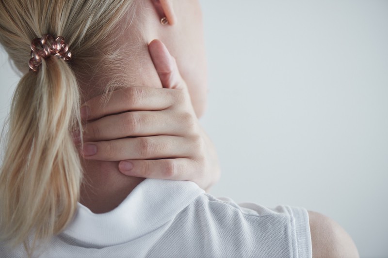 Tompa fájdalom tarkó tájékon:  magas vérnyomás is okozhat ilyen tünetet