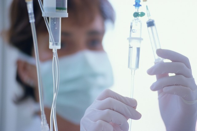 Szívmelengető vallomás: gyerekkorában rákos volt, most onkológián dolgozik