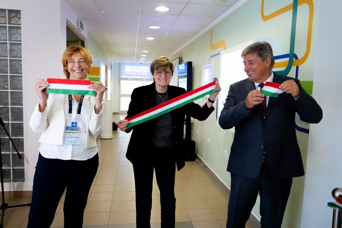 Karikó Katalin támogatásával nyílt meg ez az új központ Szegeden című cikk nyitóképe