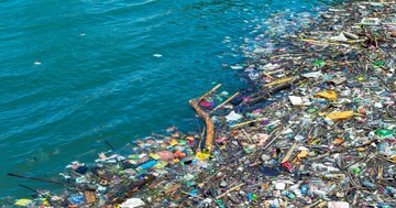  100 év múlva is műanyag boríthatja az óceán felszínét 