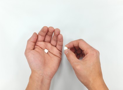 Tabletta felezése: mikor működik és mikor veszélyes? című cikk nyitóképe