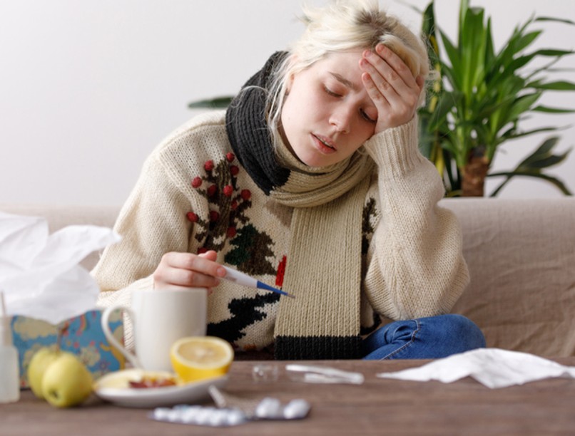 tüdőgyulladás, erős nátha, tünet, köhögés, orrfolyás