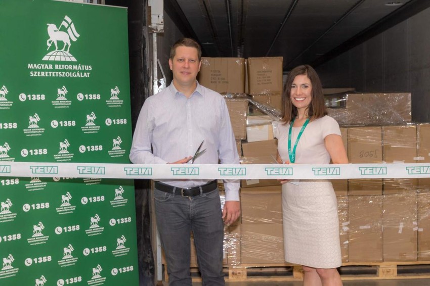 Több mint tízezer rászorulónak nyújt segítséget ez az adomány