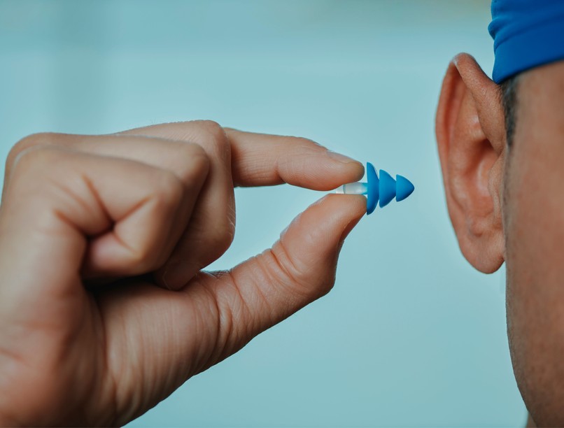 víz kerül fülbe fülfájás úszás füldugó fülzsír