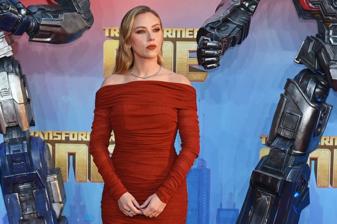 Ez Scarlett Johansson bomba alakjának a titka című cikk nyitóképe