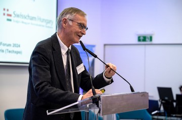 Prof. Dr. Antoine Flahault,A Genfi Egyetem Orvostudományi Karának Globális Egészségügyi Intézetének igazgatója, a Svájci Közegészségügyi Iskola akadémiai igazgatója