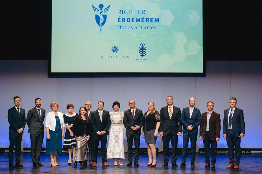 RÉÉ Zsűri és díjazottak