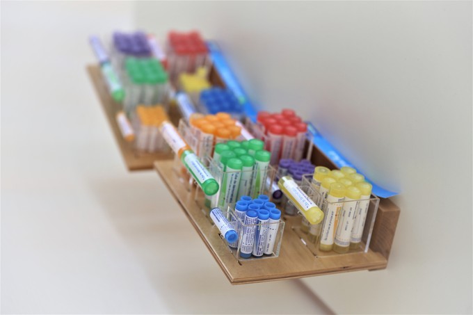 Így készülnek a homeopátiás gyógyszerek című cikk nyitóképe