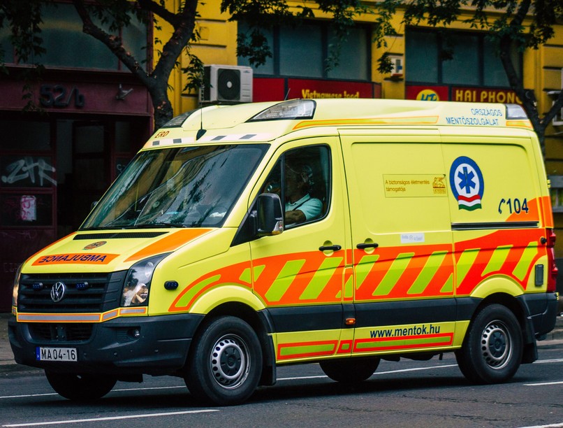 szén-monoxid mérgezés, mentők, budaörsi iskola, kórház