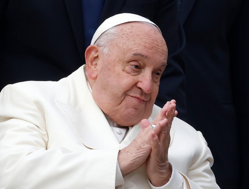 ferenc pápa, tüdőgyulladás, vatikán vasárnap