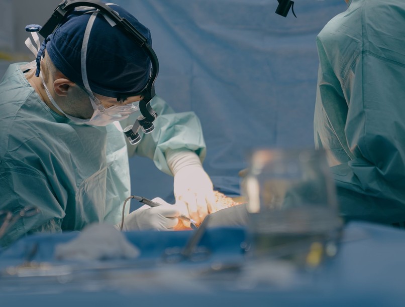 műtéti beavatkozás szívműtét láb