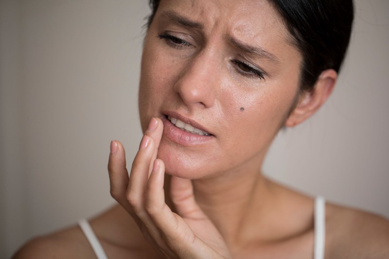 Kisnyálmirigy biopszia után a szám fele érzéketlen – mit tegyek? Az orvos válaszol