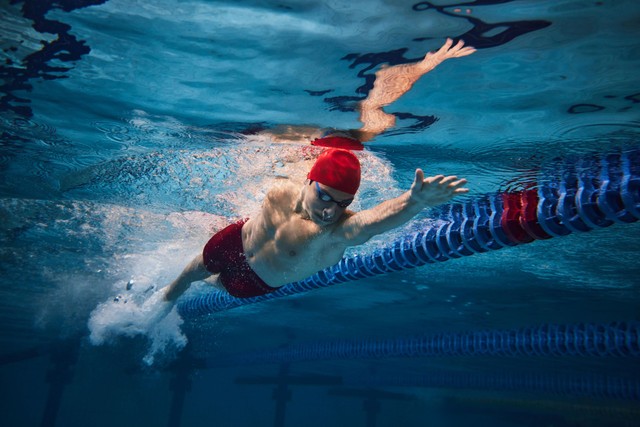 Kiderült, hogy mire gondolnak a magyarok úszás közben