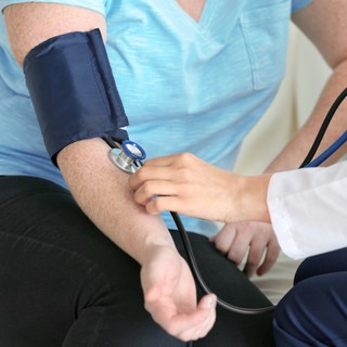 Vérnyomáscsökkentő gyógyszerek: a testsúlyát is befolyásolhatják című cikk nyitóképe
