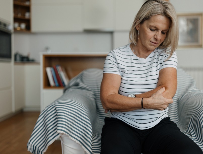 Zsibbadás bizsergés kéz oka betegség