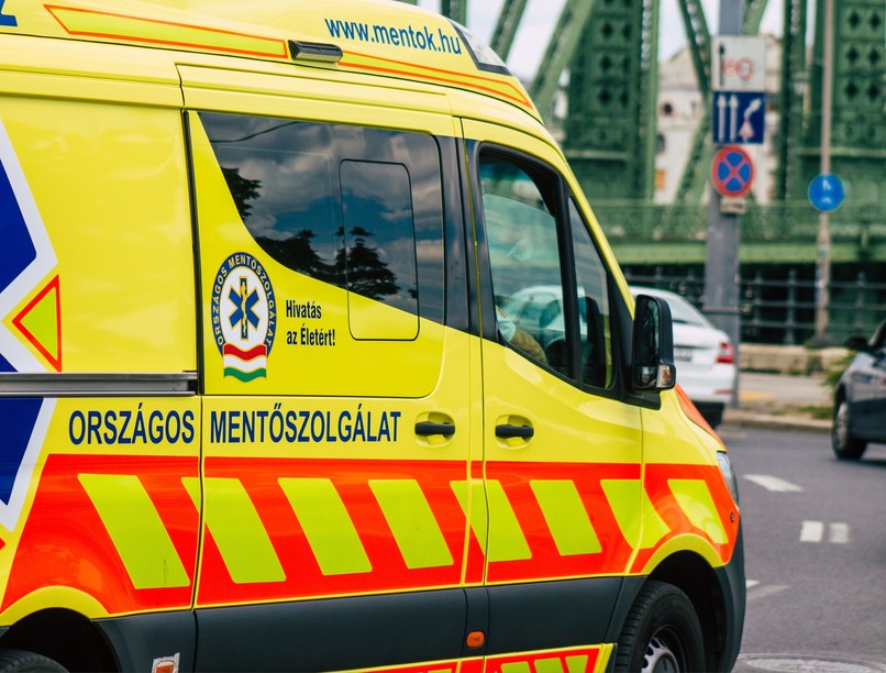 tragédia takarítás klórgáz mérgezés országos mentőszolgálat