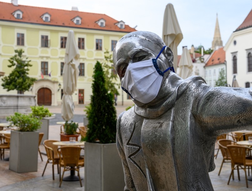 szlovákia, koronavírus, járvány, megszorítások, vakcina, oltás, gyerekek