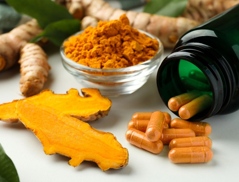 gyógynövények étrend kiegészítő májkárosodás kurkuma