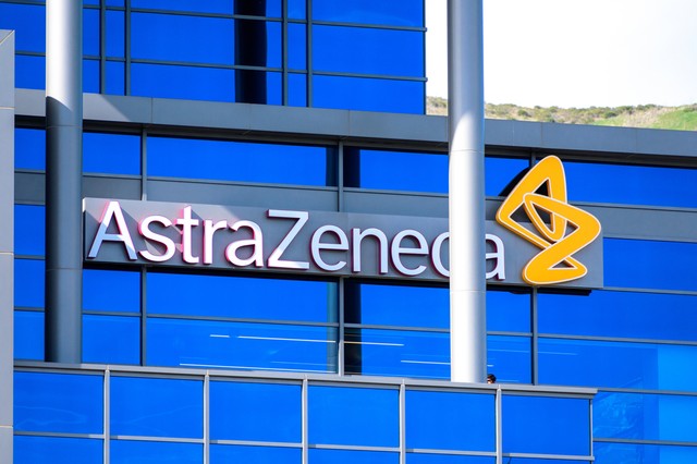 Mégsem jó: ezért vonták vissza az AstraZeneca egyik omikron elleni szerét