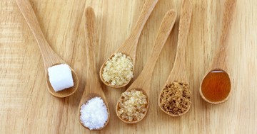  Mit tegyünk a süteménybe cukor helyett? Íme 10 természetes édesítőszer 