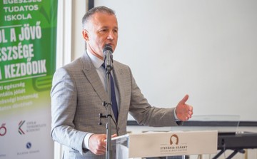 Egészségtudatos Iskola Program őszi gyulai workshop