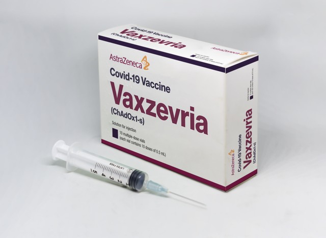 Új neve lett az AstraZeneca vakcinának: Vaxzevria