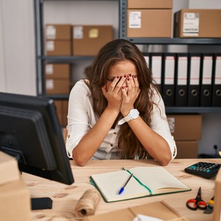 Stresszes munkahely: így őrizze meg lelki egyensúlyát című cikk nyitóképe