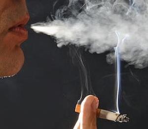 Dohányzás és alkohol : mindkettő rákkeltő!