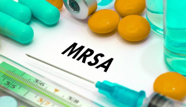 Az MRSA-fertőzés lehetséges tünetei